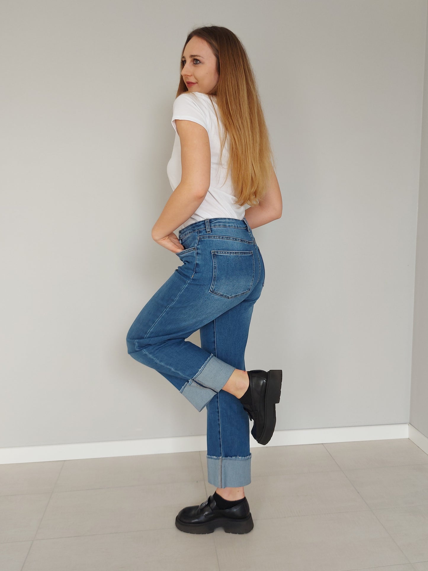 Jeans Palazzo con Maxi Risvolto