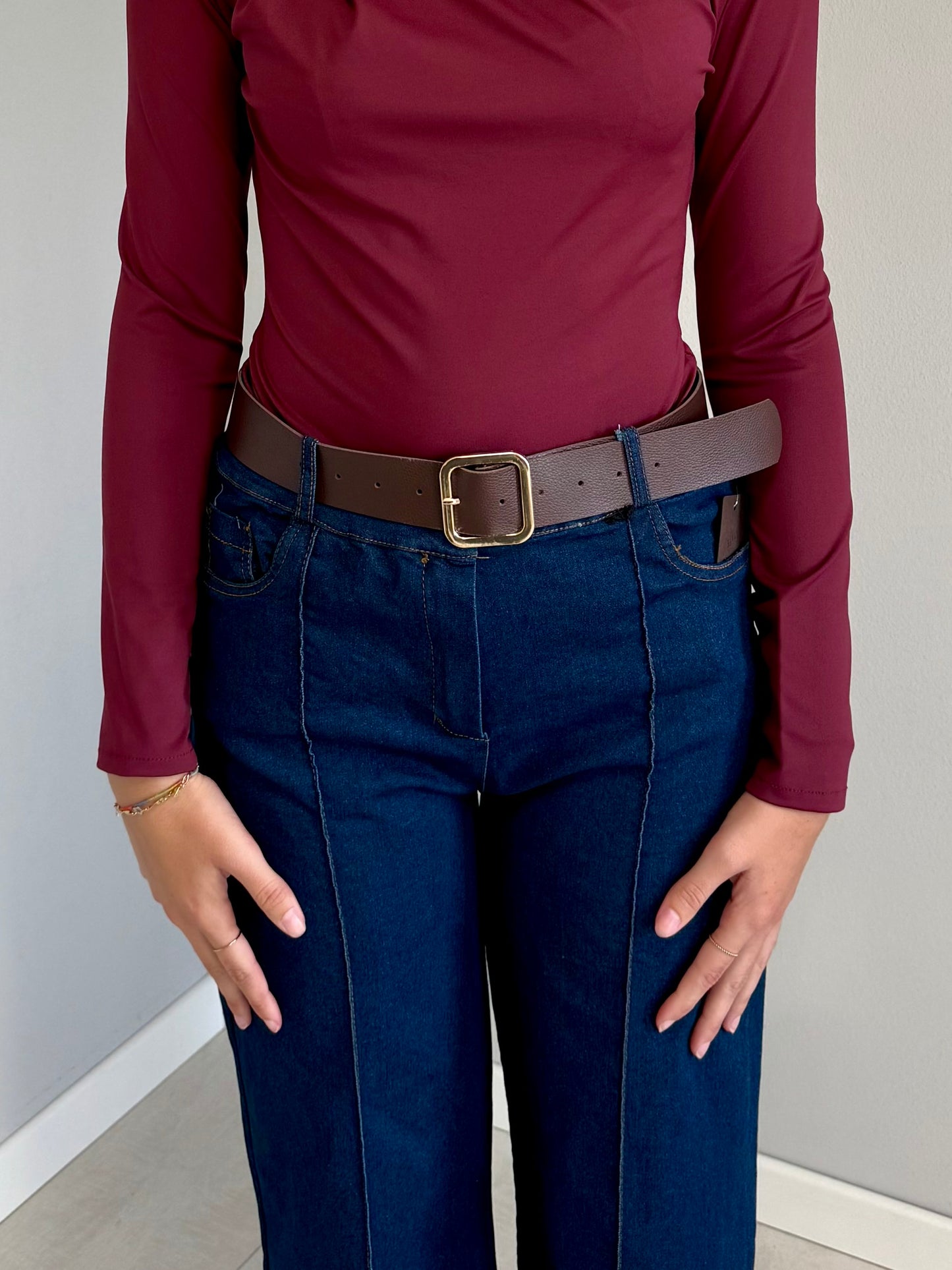 Jeans a Palazzo con Denim Scuro