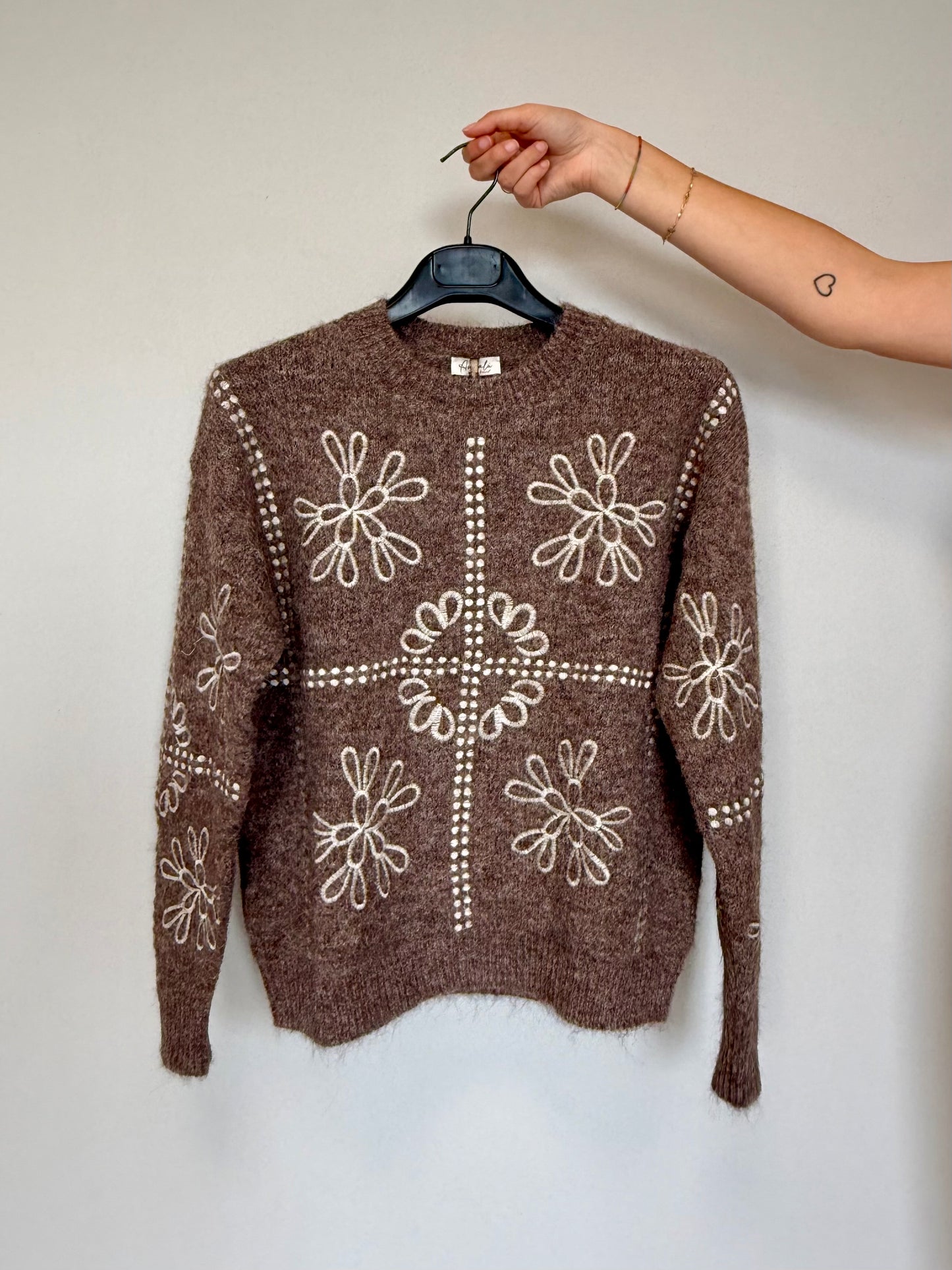 Maglione in Lana Ricamato