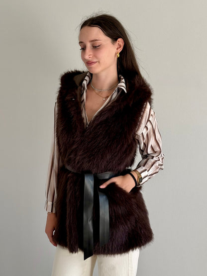 Gilet in Simil Pelliccia con Cappuccio