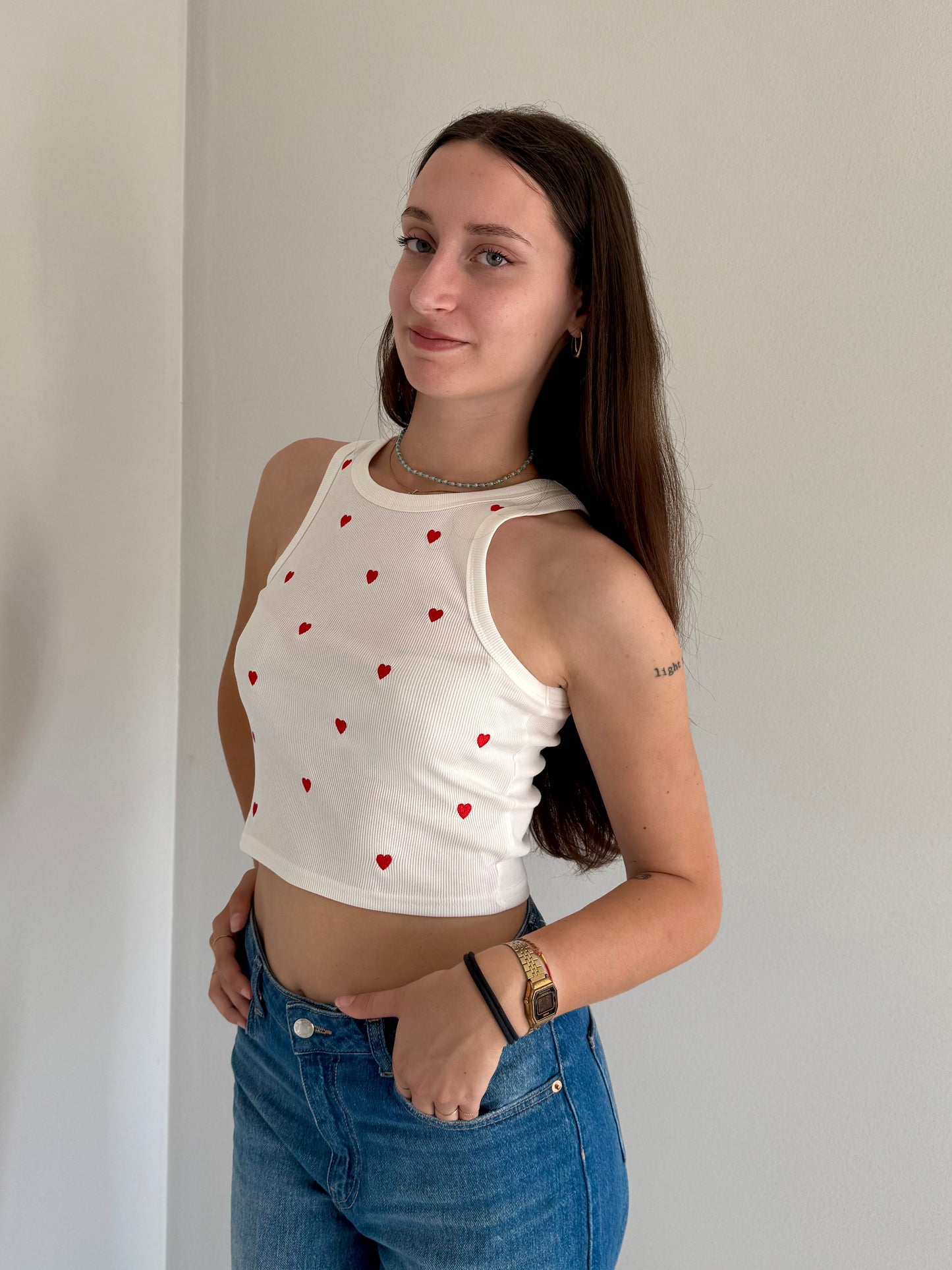Canotta Crop Vogatore con Cuoricini