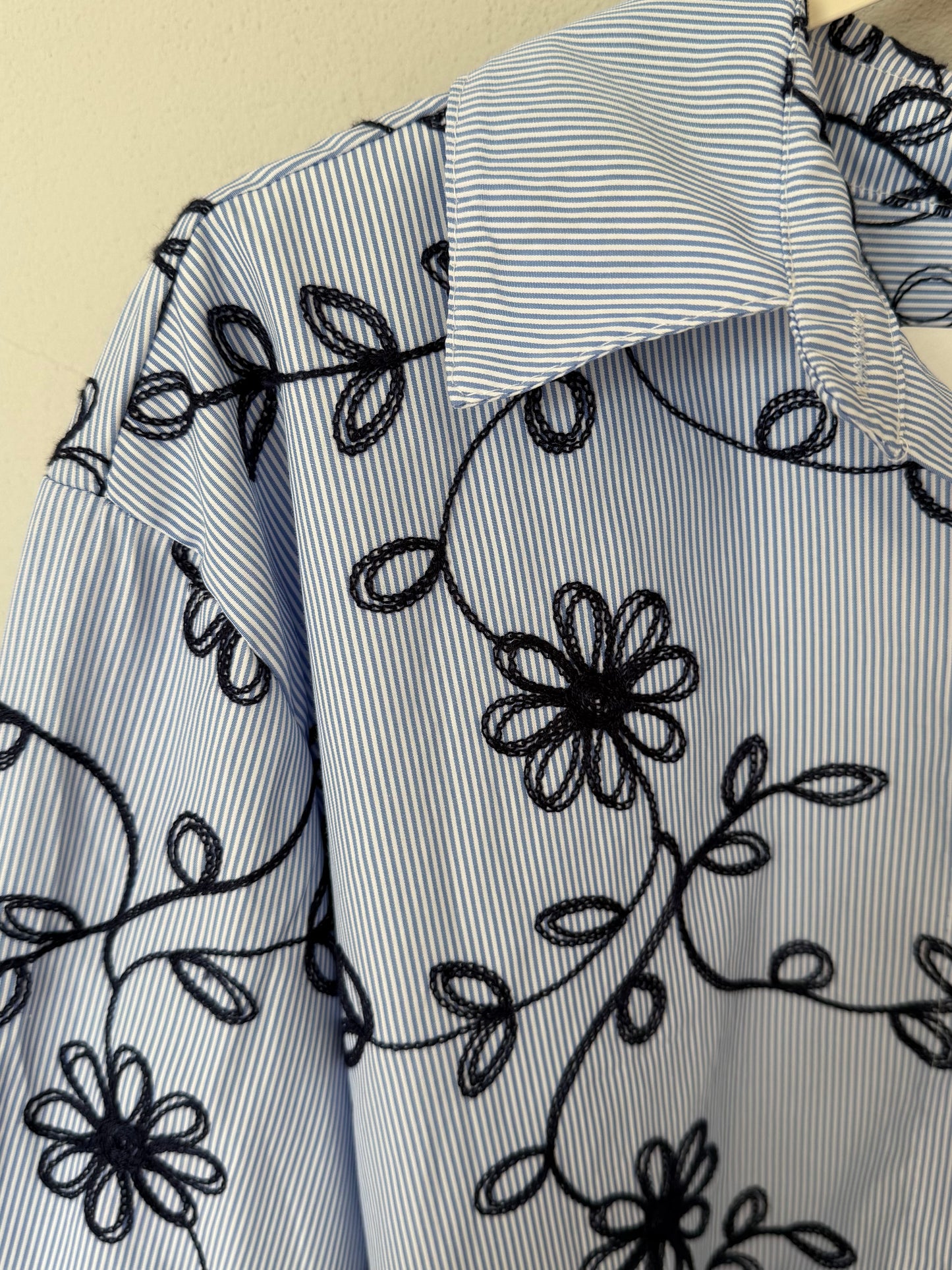 Camicia Ricamata Azzurra