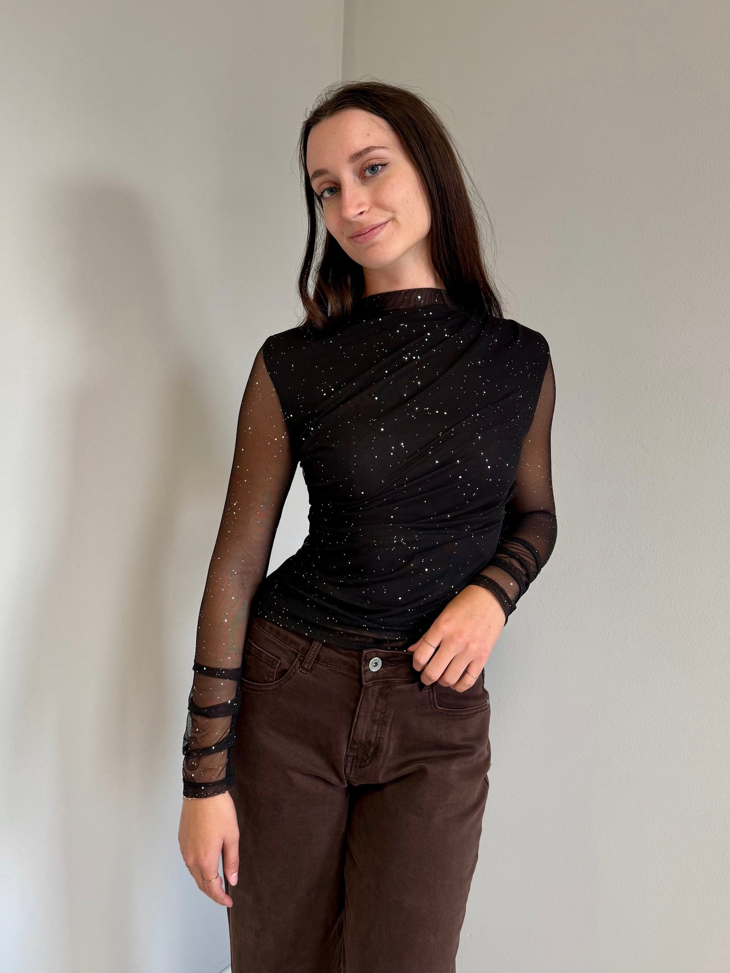 Maglia con Maniche Trasparenti e Paillettes