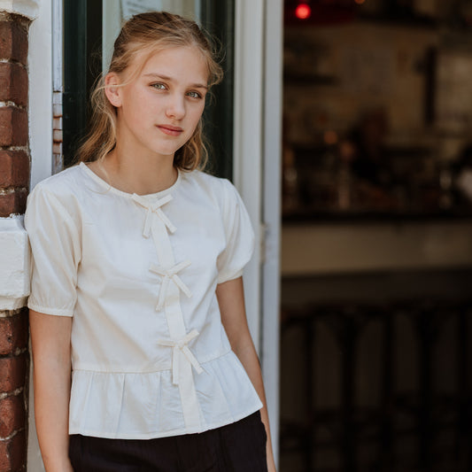 T-shirt Elegante con Fiocchi da Bambina No way Monday